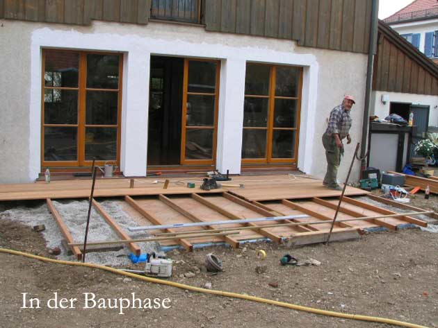 Holzterrasse in der Bauphase - ANDERLIK GmbH München